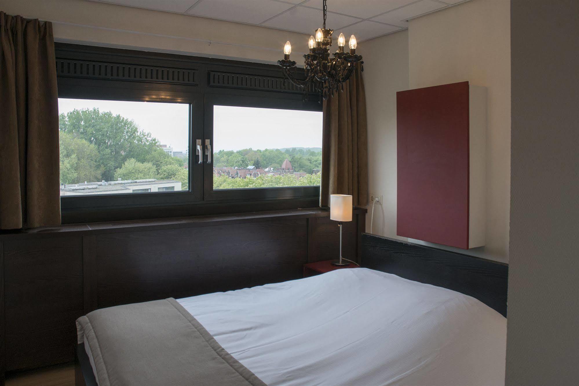 Hotel Wicc Wageningen Exterior photo
